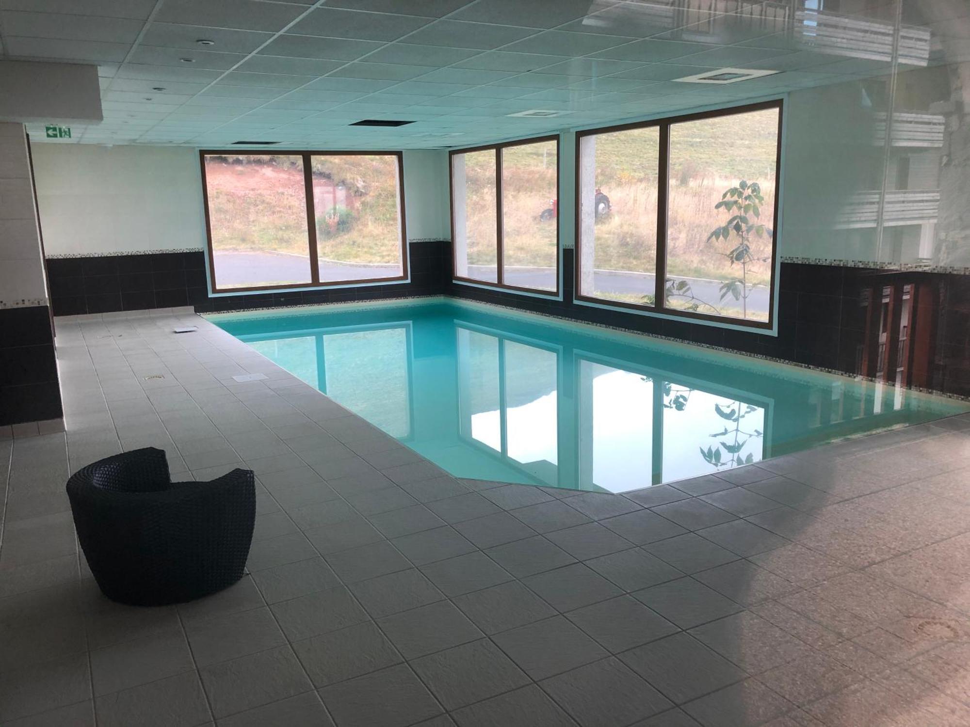 Apartment Bellevue Sur Les Hauteurs De Super-besse